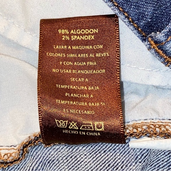 Dear John Distressed jeans, Women’s Size 31 Waist. - Picture 10 of 11